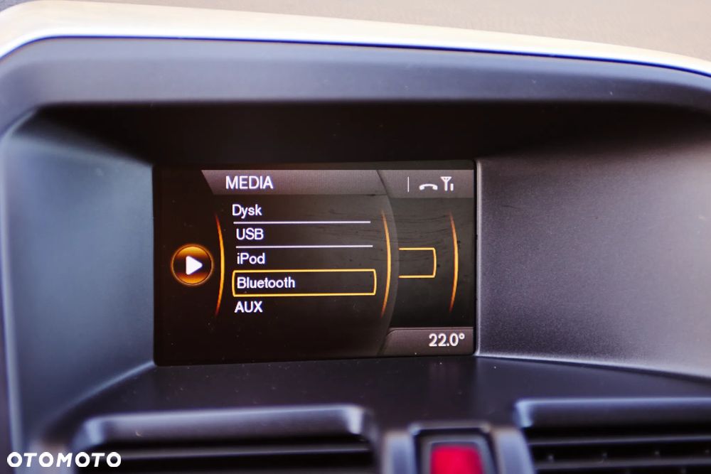 Volvo XC 60 D4 Momentum - 16