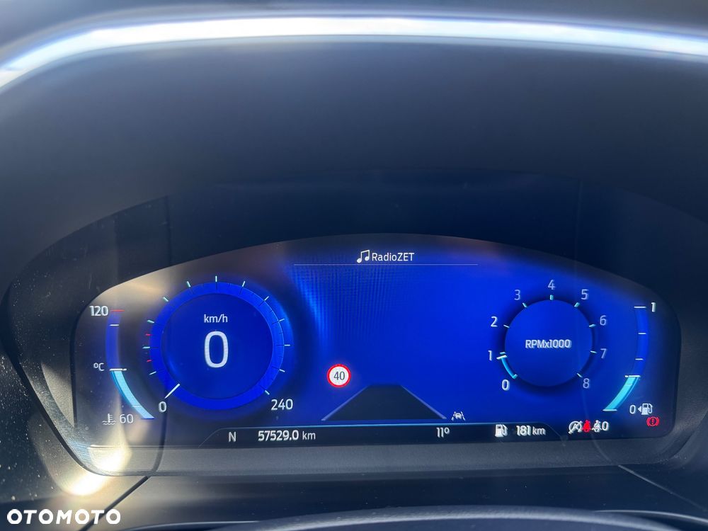 Ford Kuga 1.5 EcoBoost TITANIUM - 12