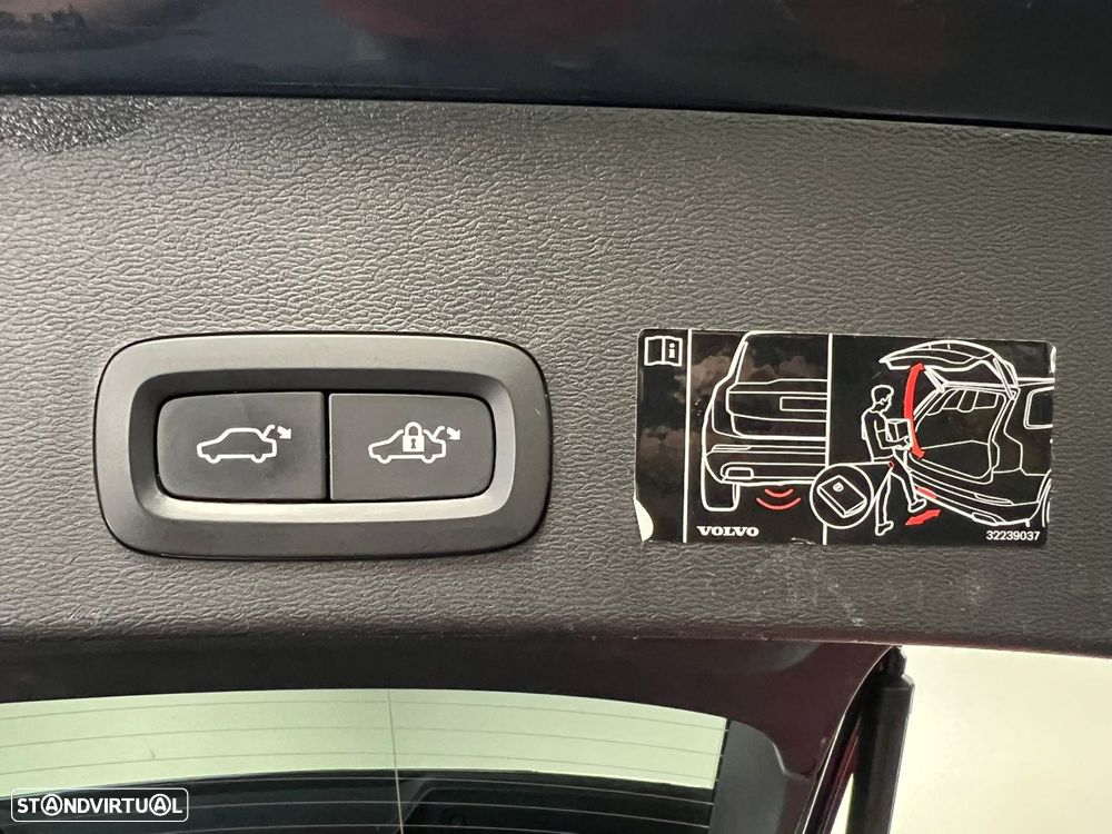 Volvo XC 40 1.5 T4 PHEV Inscription Expression - 22