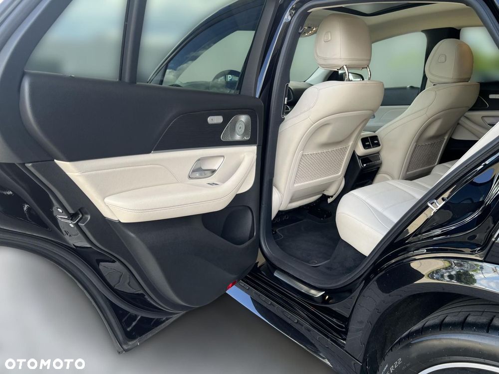 Mercedes-Benz GLE - 17
