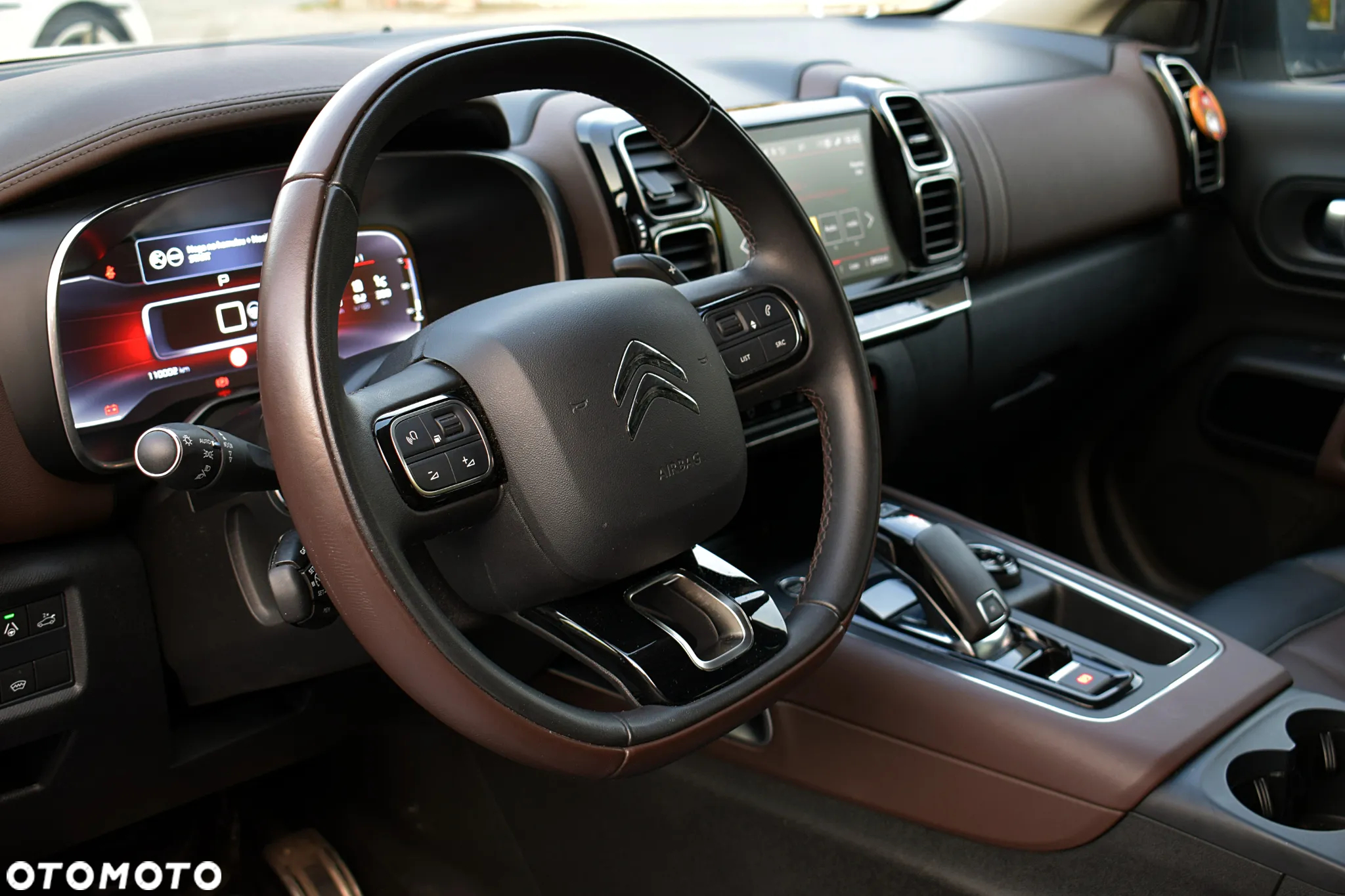 Citroën C5 Aircross 1.6 PureTech Shine EAT8 - 4