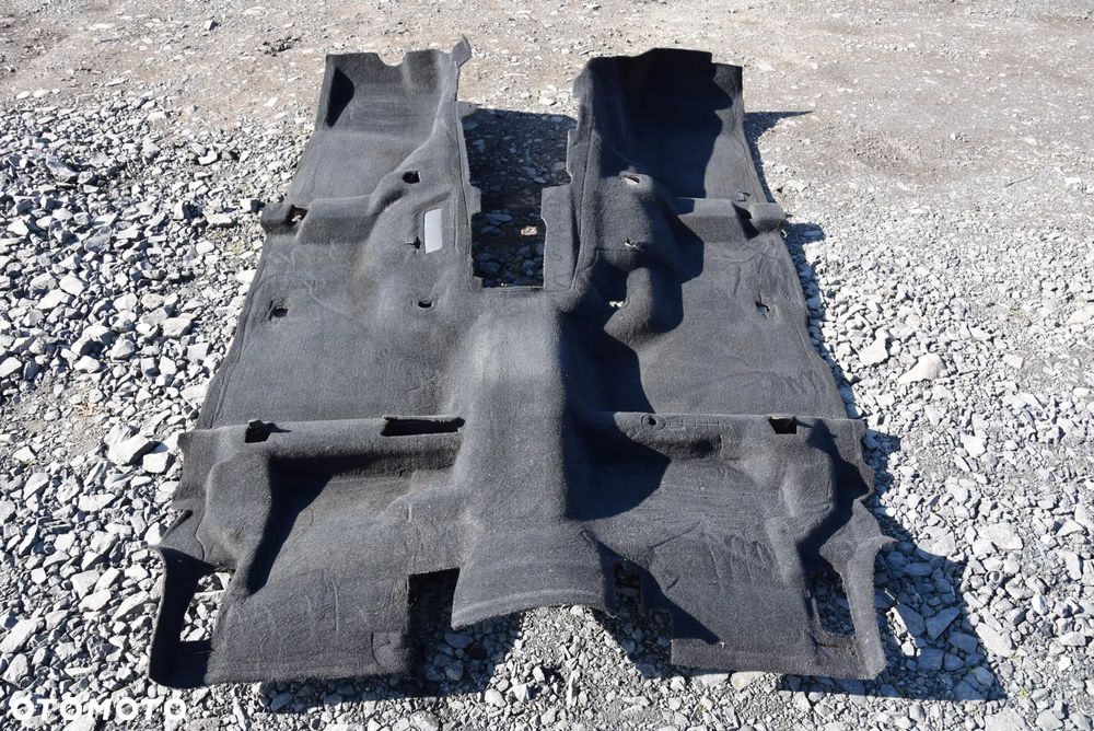 JEEP CHEROKEE KJ DYWAN WYKŁADZINA - 2