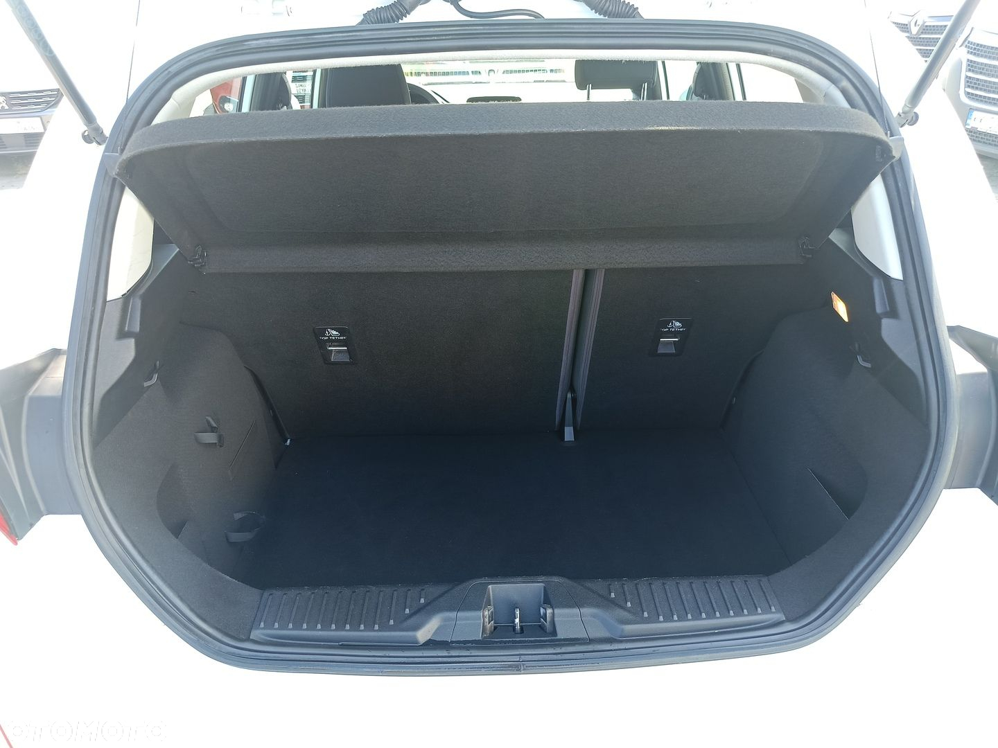 Ford Fiesta 1.1 SYNC Edition - 10
