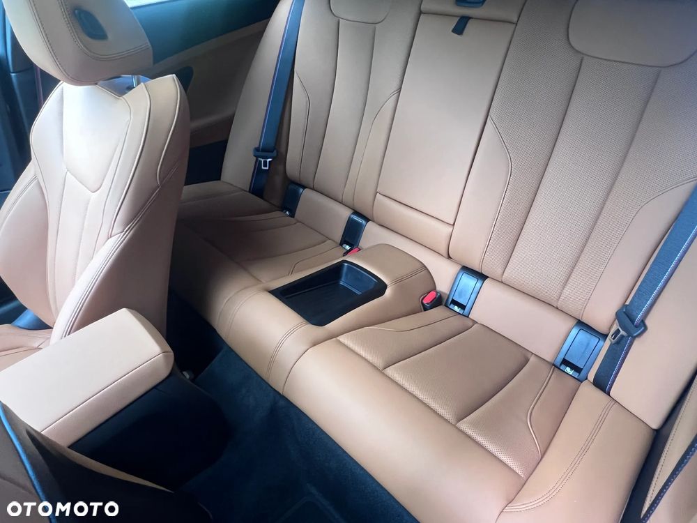 BMW Seria 2 M240i xDrive - 32