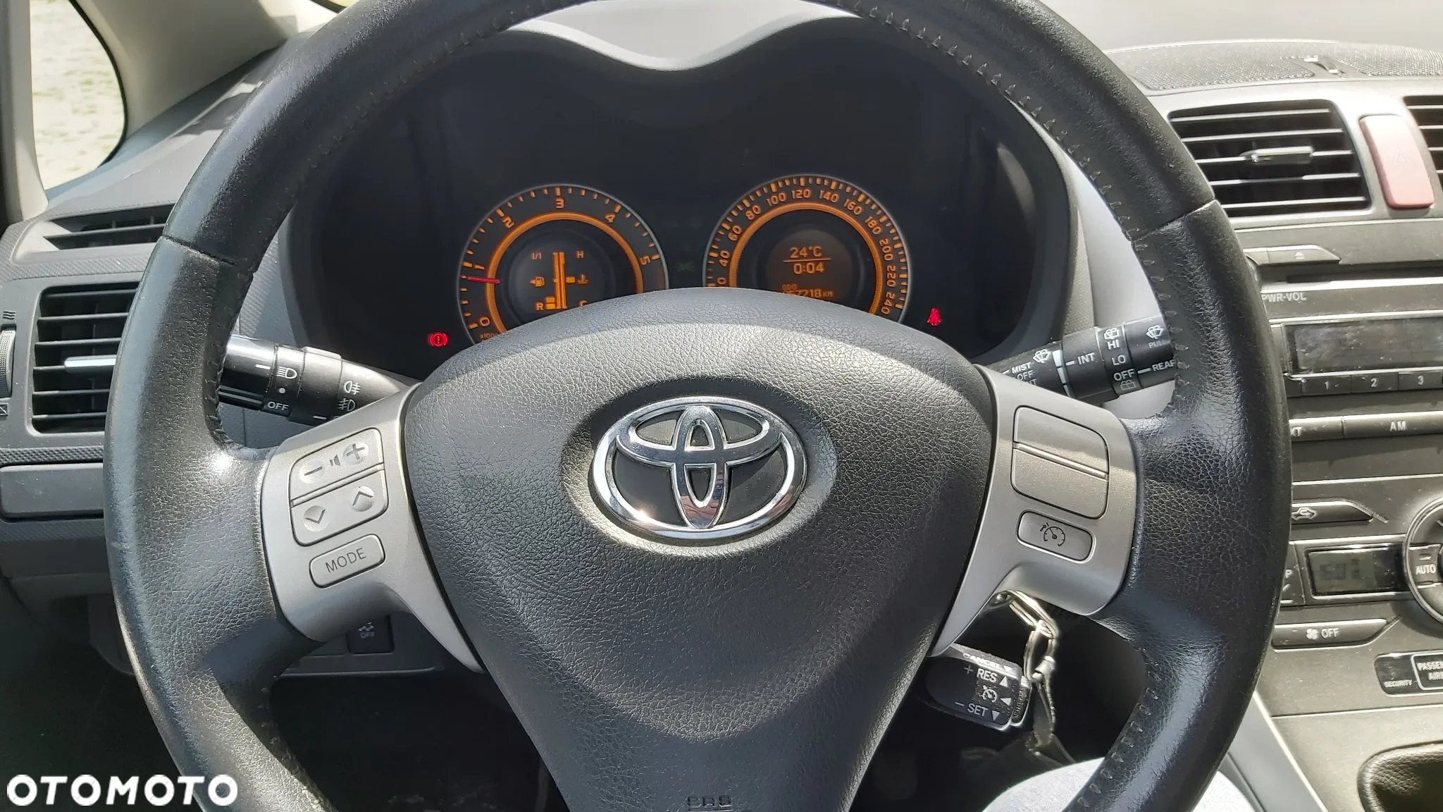Toyota Auris 2.0 D-4D Executive - 20