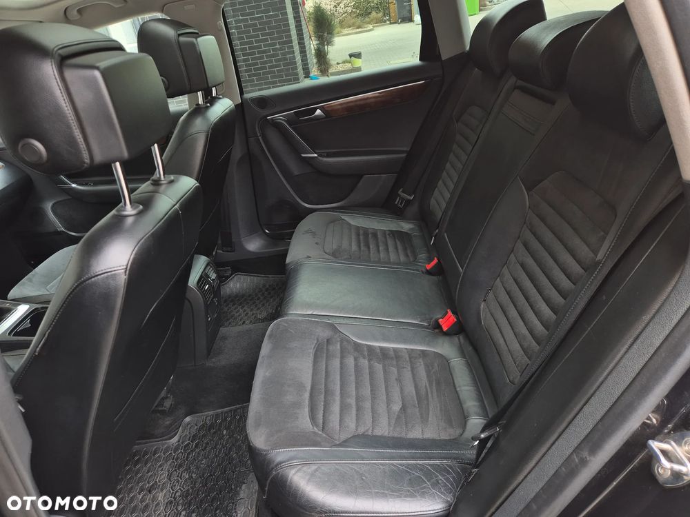 Volkswagen Passat 1.8 TSI Highline - 20