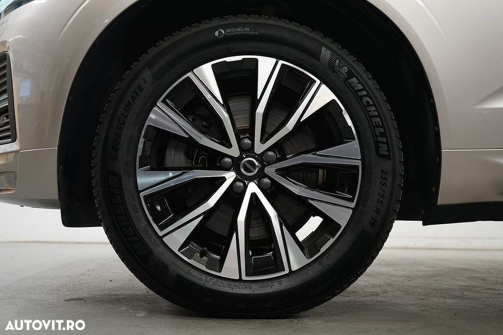 Volvo XC 60 B5 AT AWD MHEV Core - 6