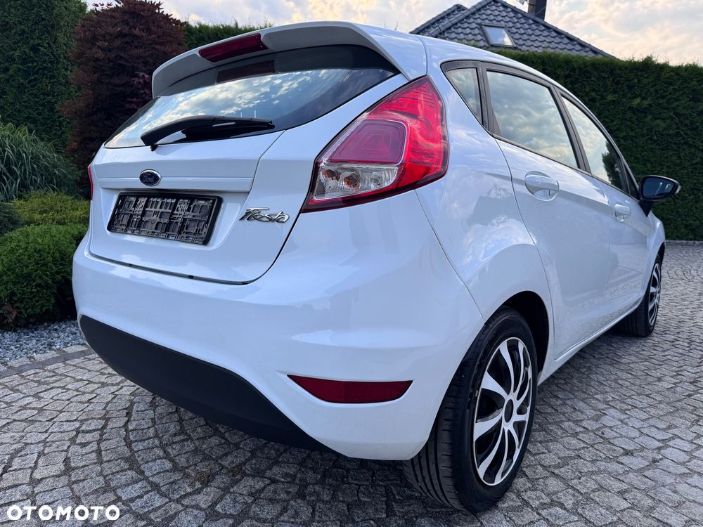 Ford Fiesta - 15