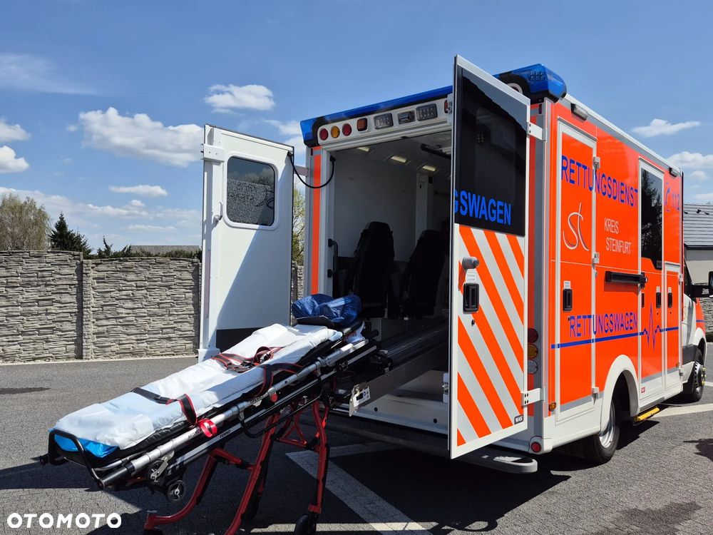 Mercedes-Benz Sprinter Karetka Ambulans - 4