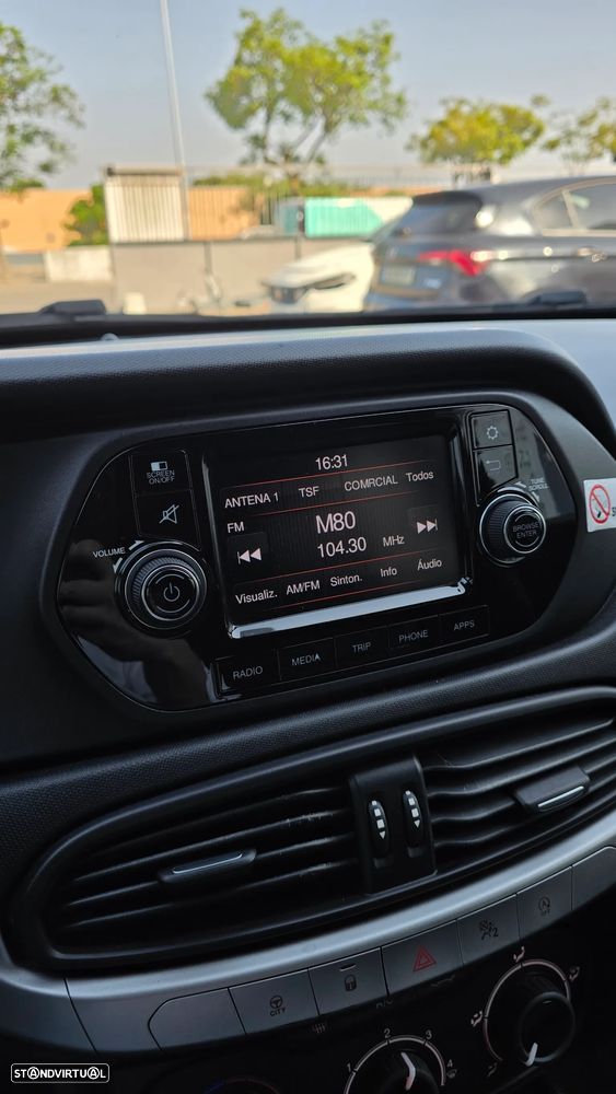 Fiat Tipo 1.3 M-Jet Street - 25