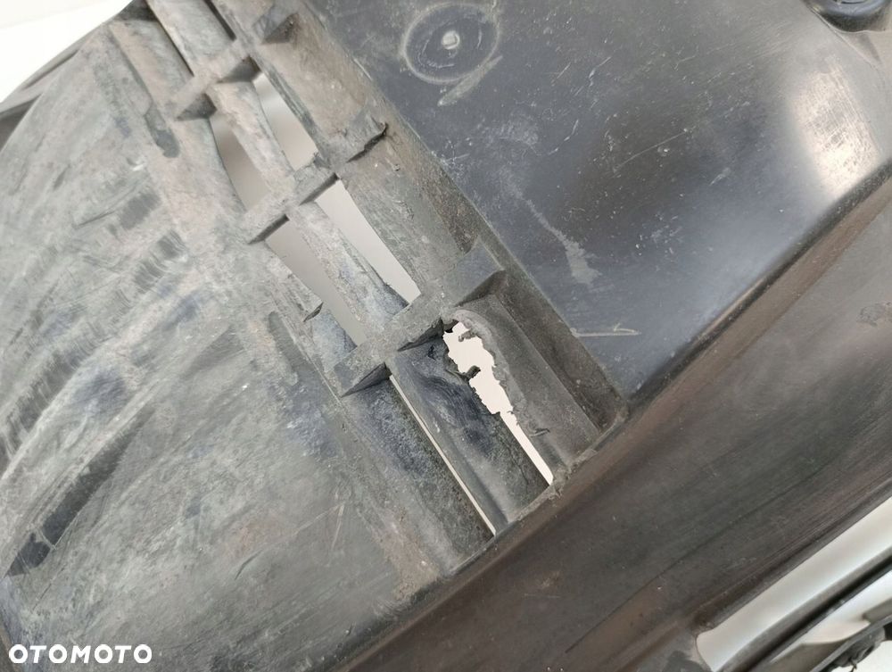 BMW C-EVOLUTION PŁUG NADKOLE PRZÓD - 6