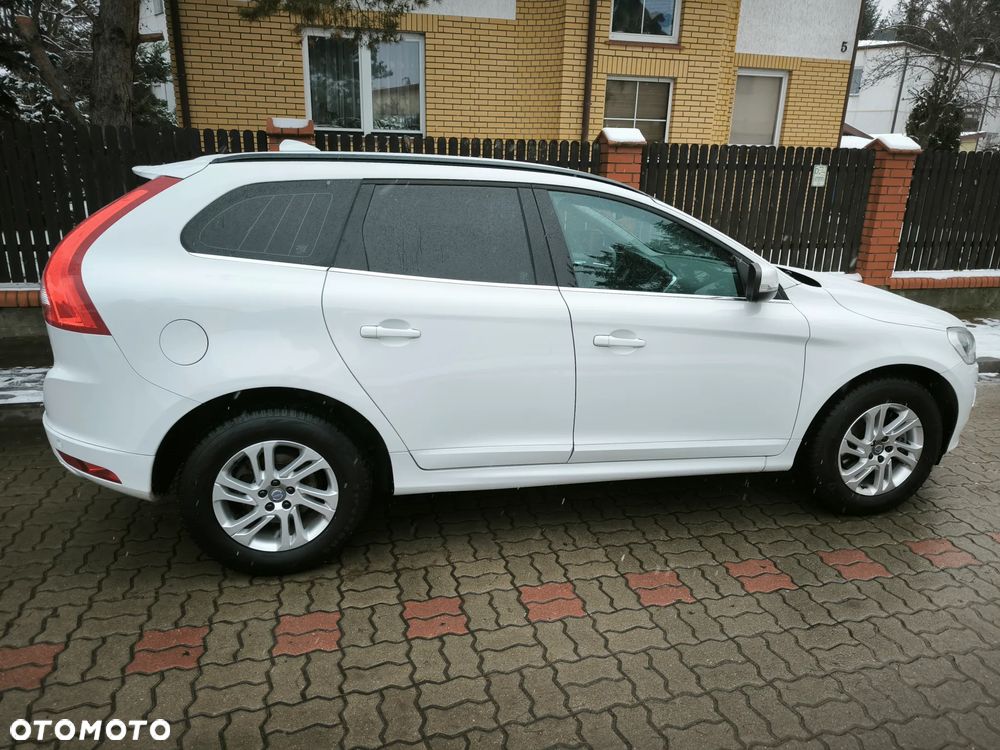 Volvo XC 60 D4 Summum - 9