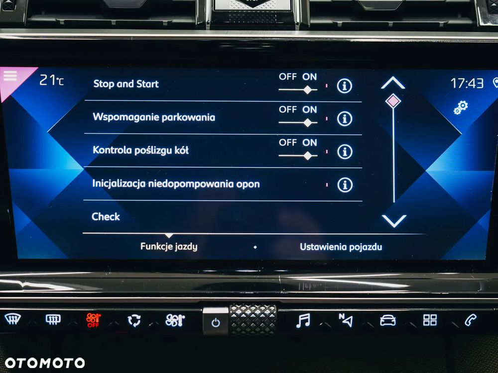 DS Automobiles DS 7 Crossback - 28