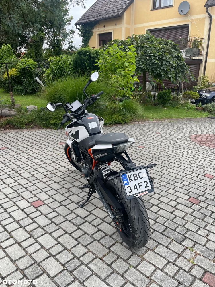 KTM Duke - 3