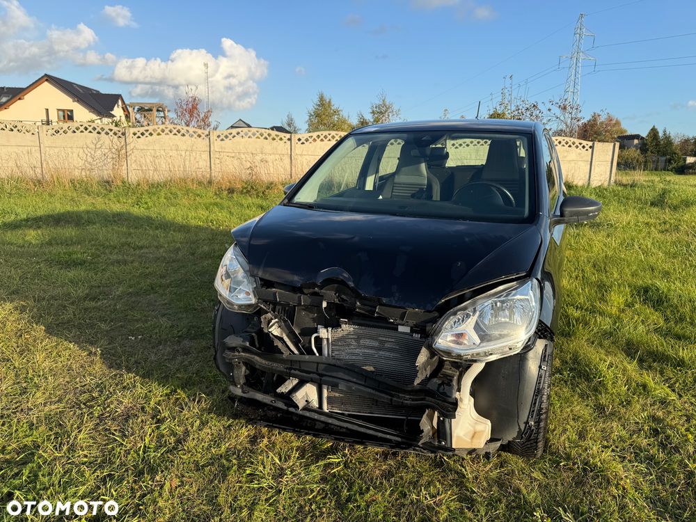 Volkswagen up! - 23