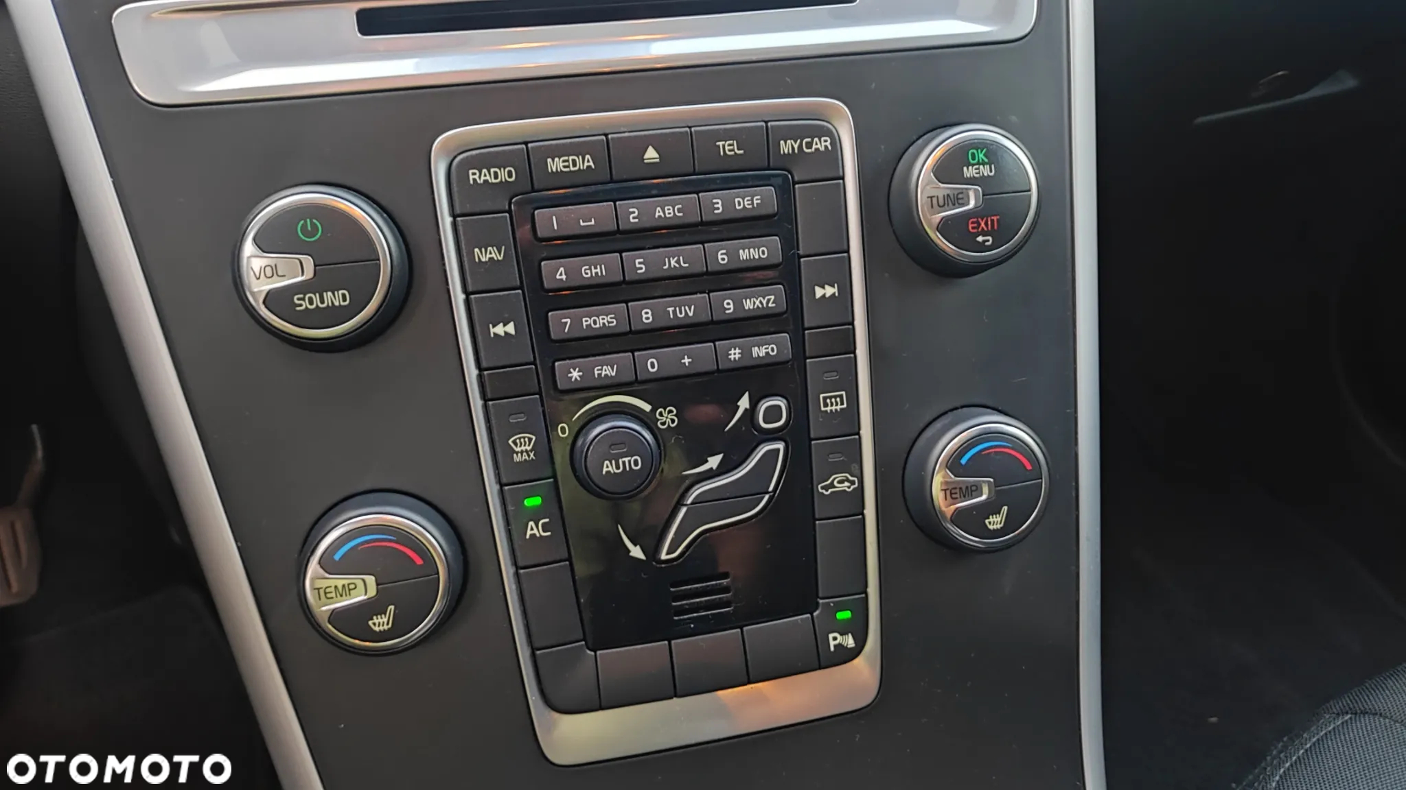 Volvo XC 60 D4 Edition Pro - 17
