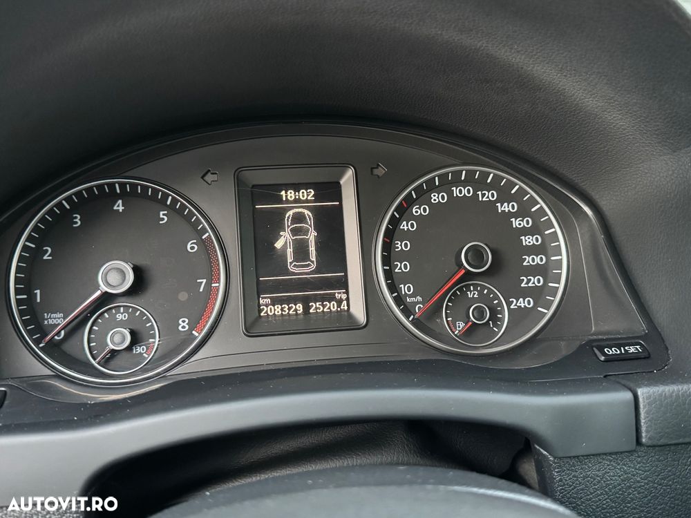 Volkswagen Golf Plus 1.4 TSI DSG Highline - 11