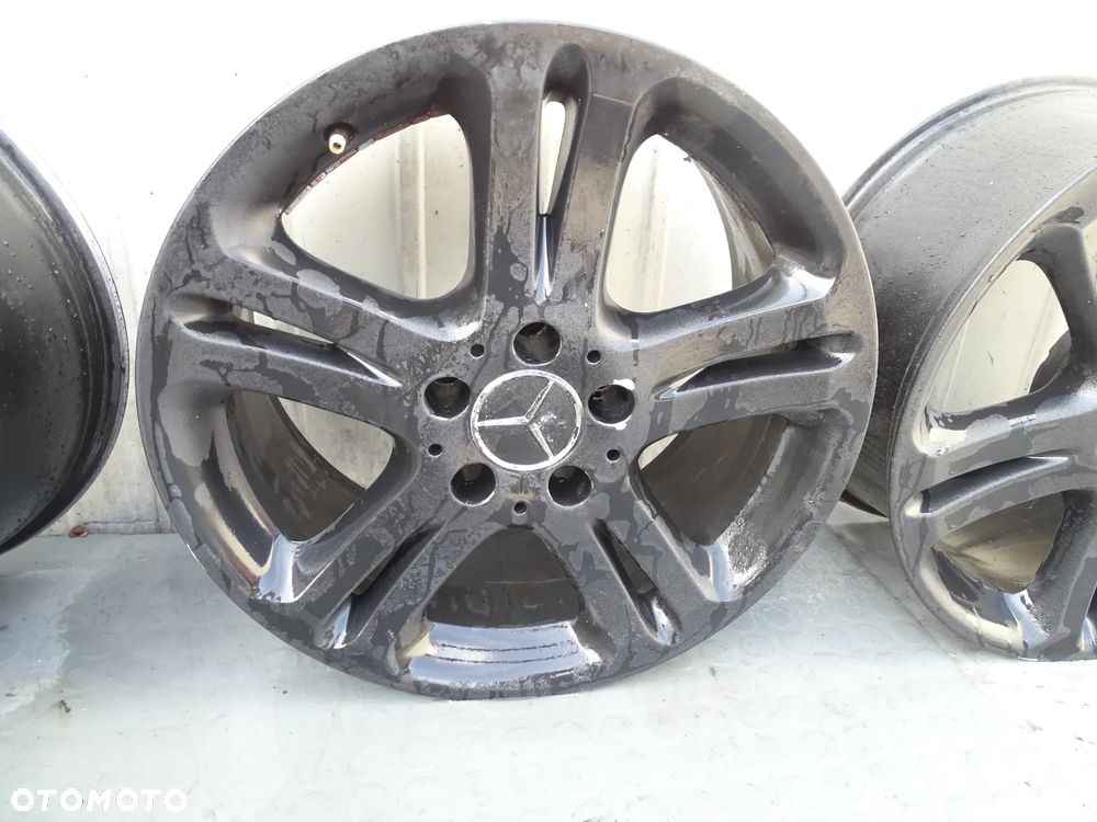 E klasa W211 Felga 8Jx17 ET38 2114013802 - 4