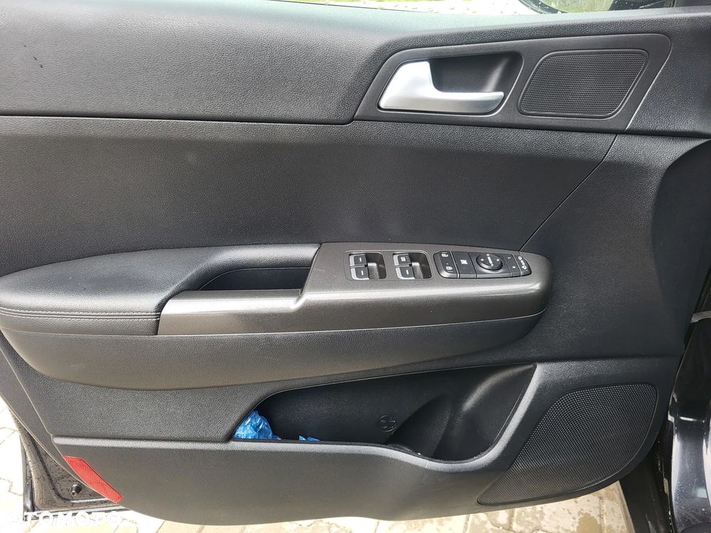 Kia Sportage 1.6 GDI L Business Line Plus 2WD - 32