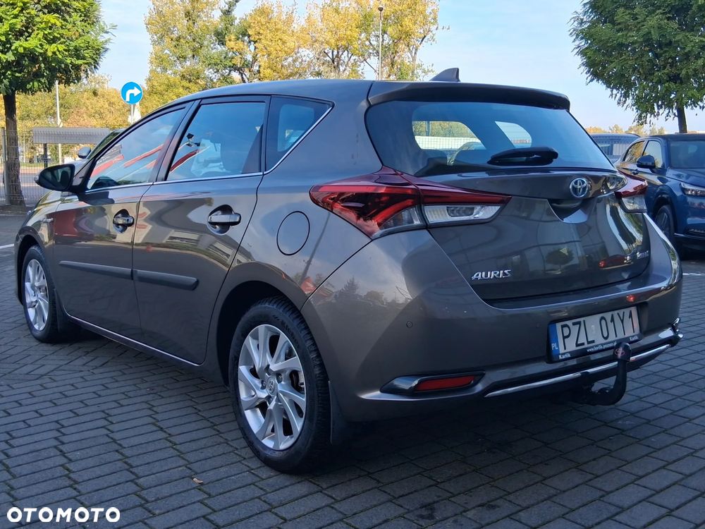Toyota Auris Hybrid 135 Premium - 7