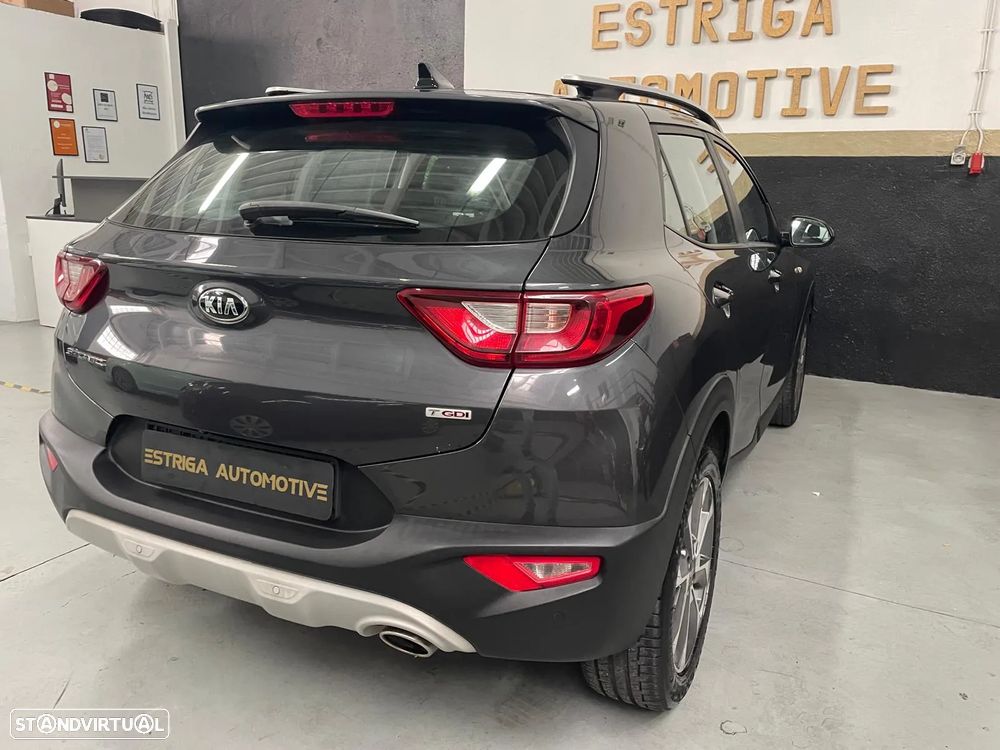 Kia Stonic 1.0 T-GDI Urban - 12