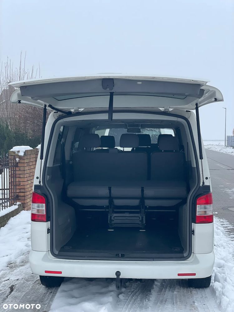 Volkswagen Caravelle L2 - 17