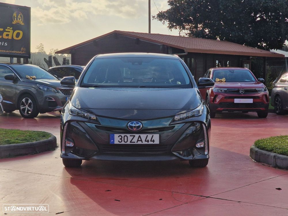 Toyota Prius 1.8 Plug-In Luxury+Pele - 2