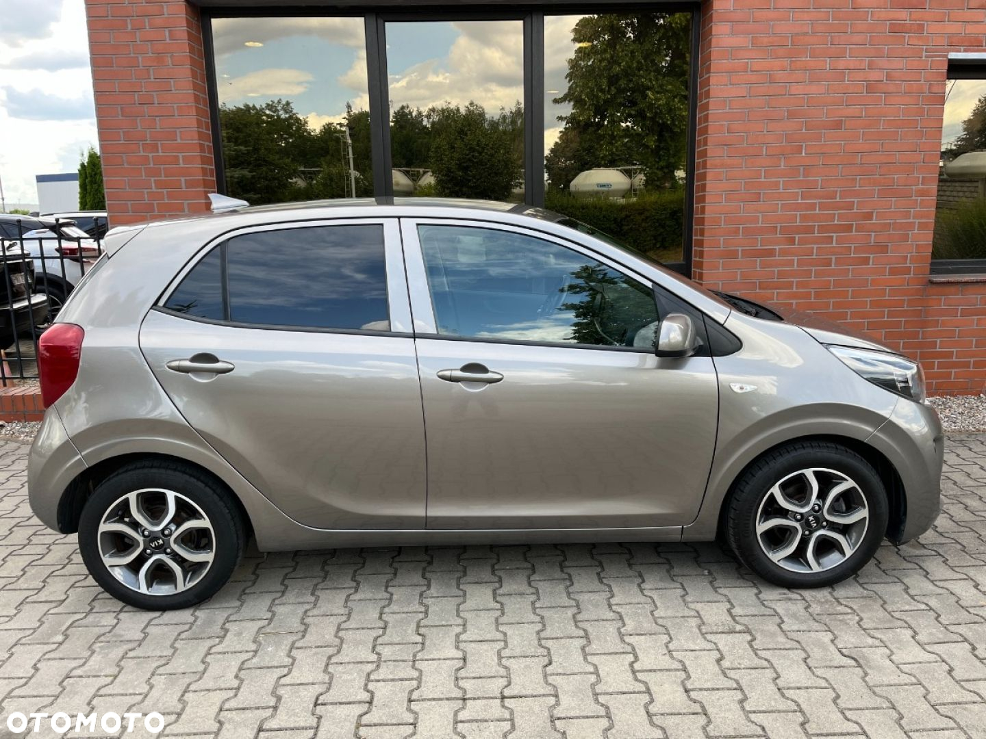 Kia Picanto 1.0 Dream-Team Edition - 27