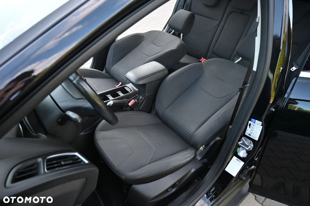 Ford Focus 1.5 EcoBoost Titanium ASS - 23
