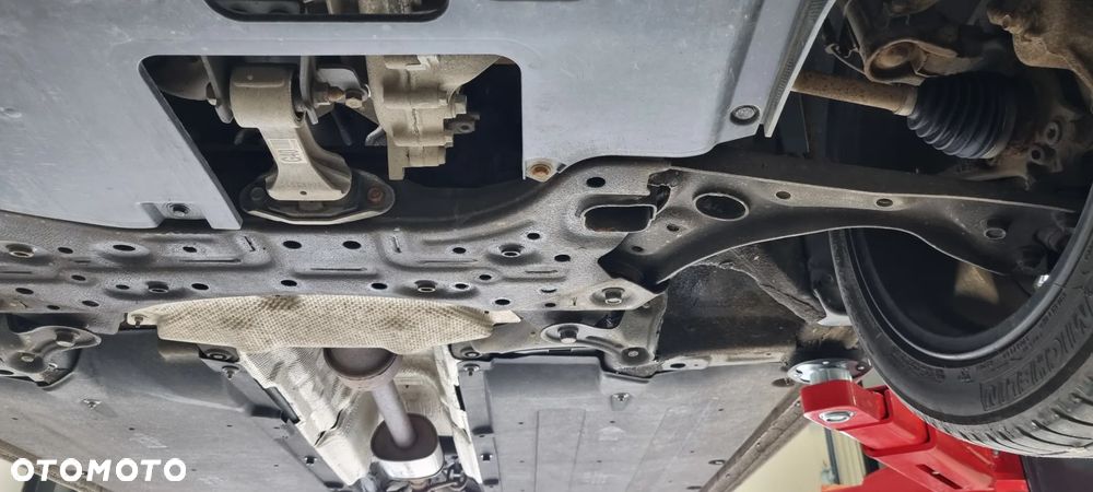 Kia Ceed - 35