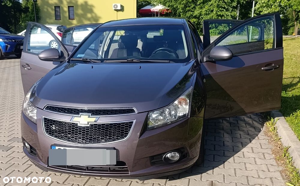 Chevrolet Cruze 1.6 LS - 5