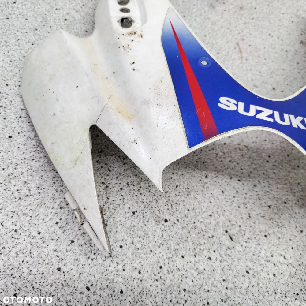 Czacha, czasza, owiewka przód, osłona lampy Suzuki GSX-R 600 750 GSXR 600 750 K6 K7 - 7