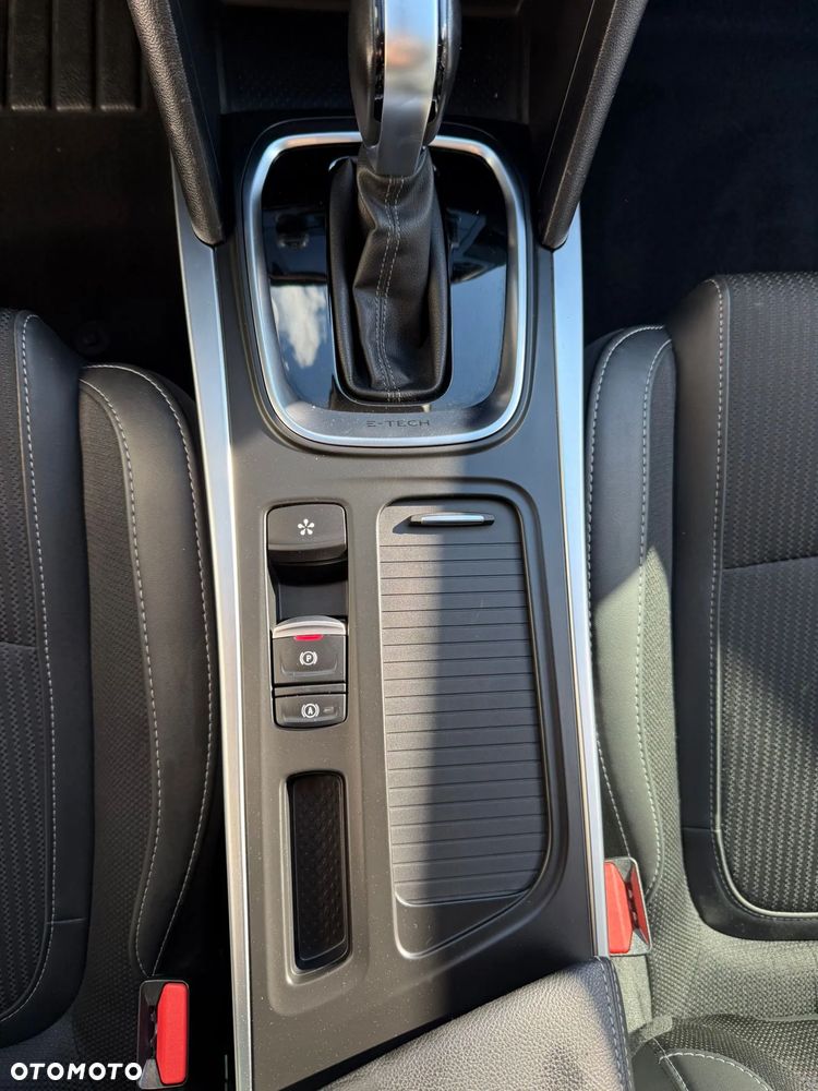Renault Megane E-TECH 160 INTENS - 26