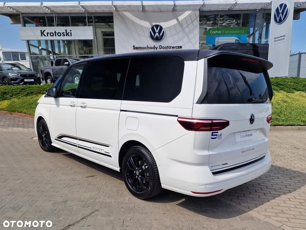 Volkswagen Multivan - 10