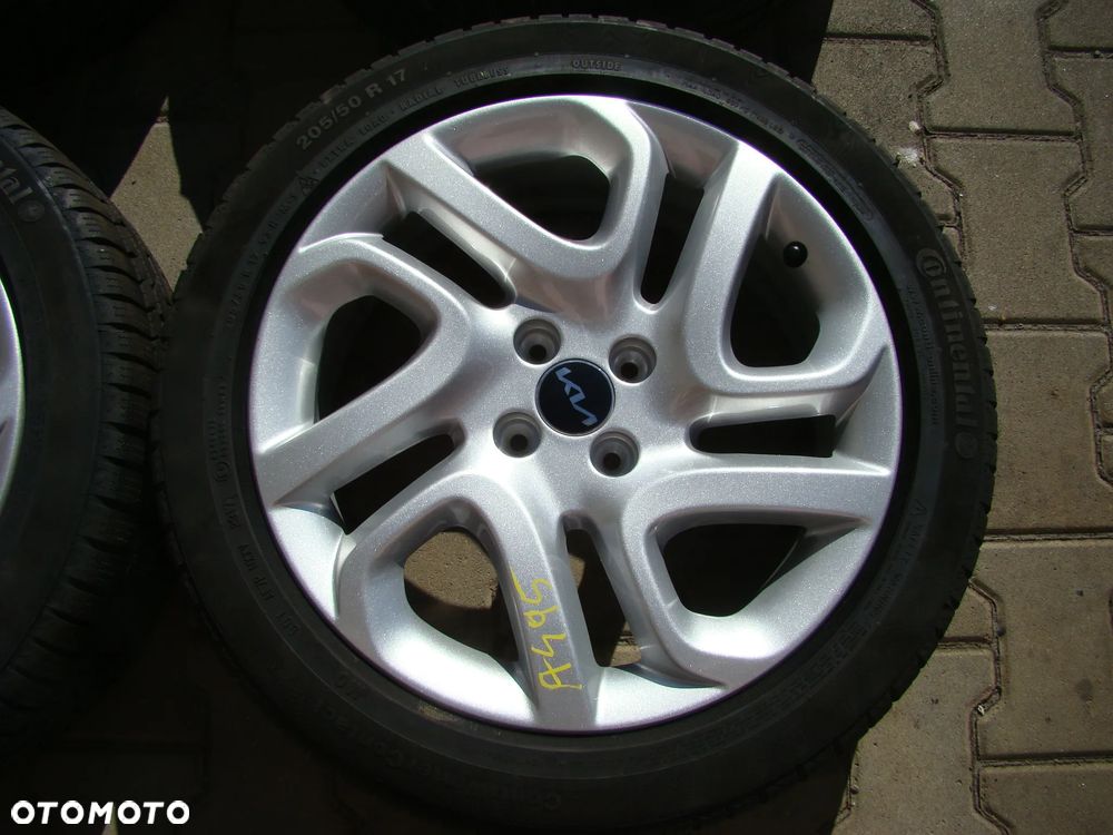 a495 4x100 Kia Stonic Hyundai Bayon 6,5jx17 opony zimowe 205/50 R17 - 2