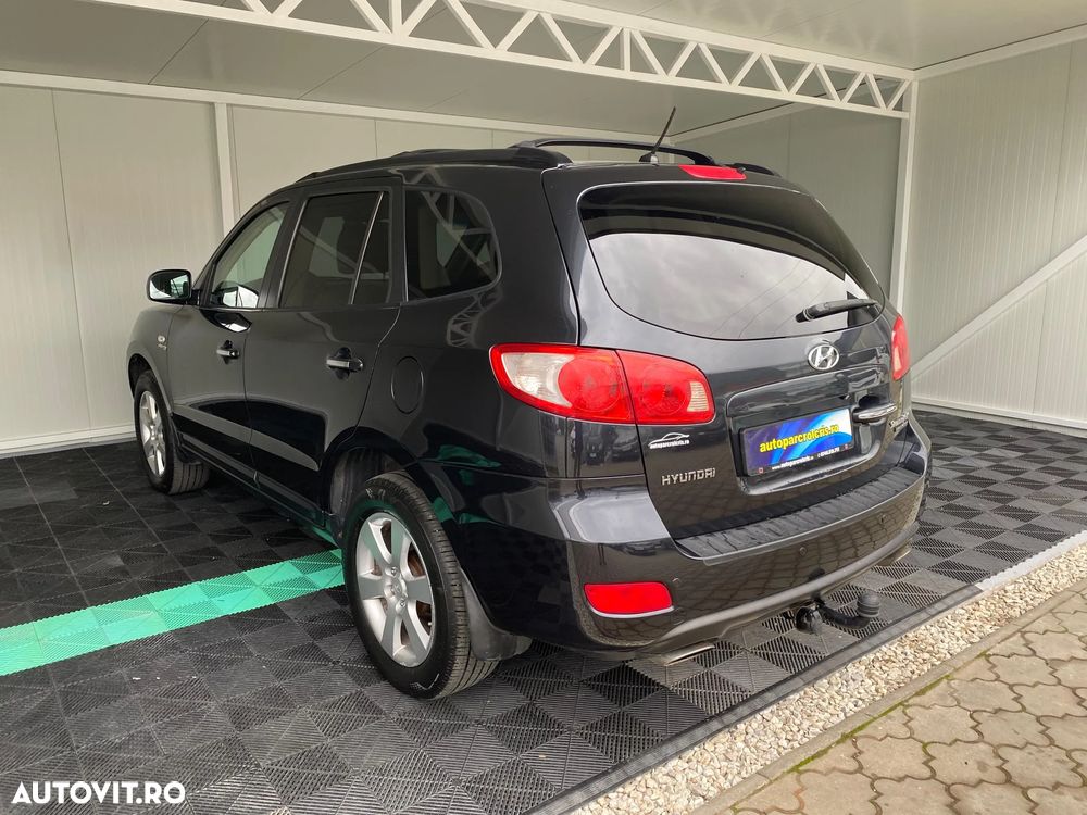 Hyundai Santa Fe - 4