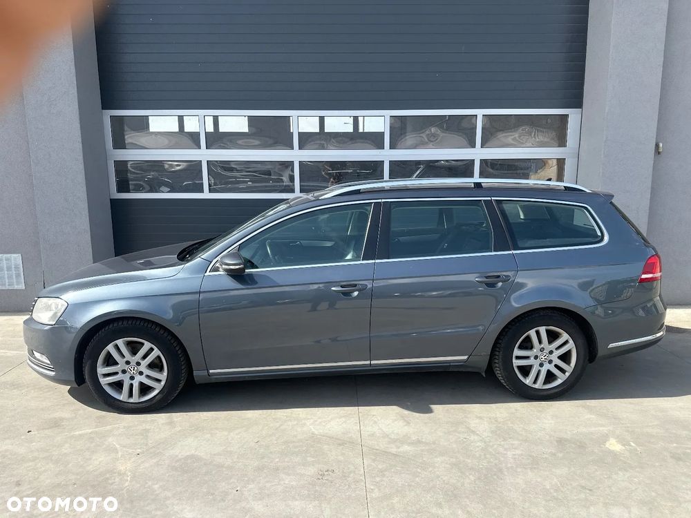 Volkswagen Passat Variant 2.0 TDI BlueMotion Technology Highline - 8