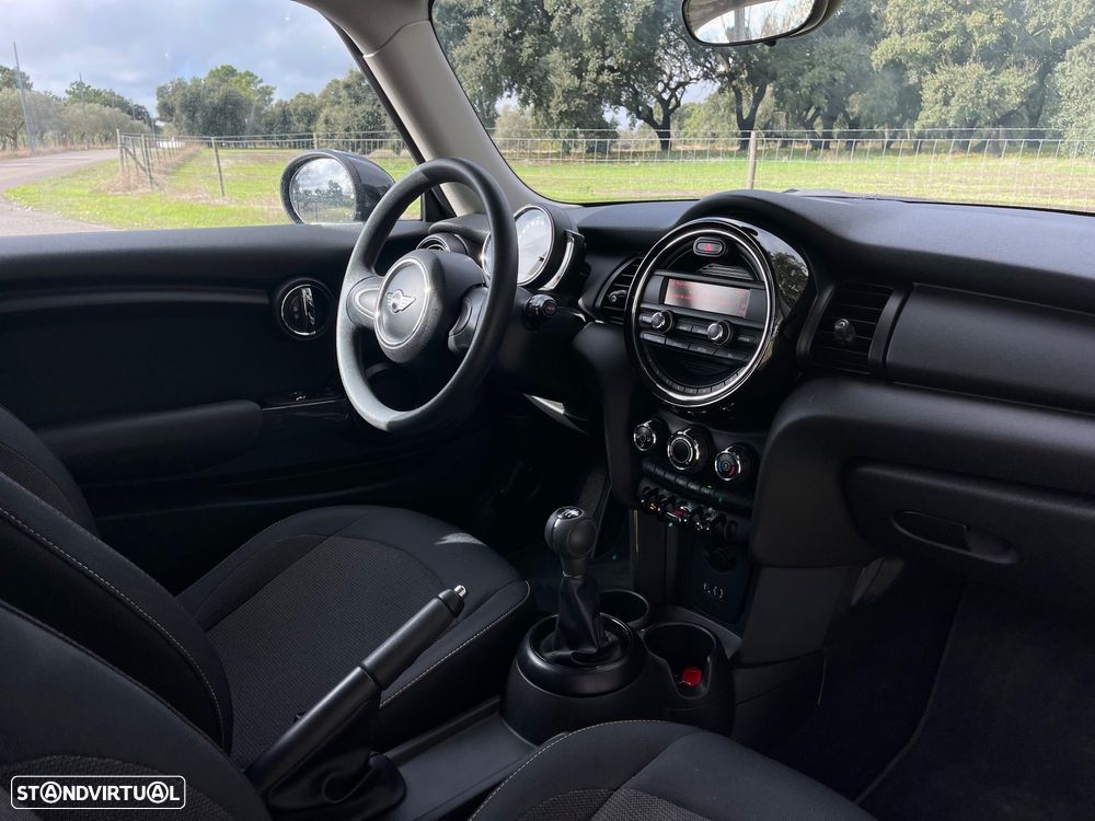 MINI 3 Portas - 13