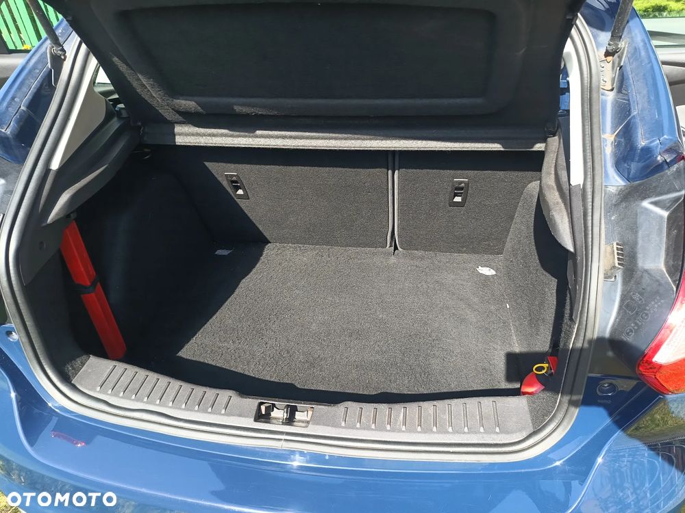 Ford Focus 1.6 Ambiente Start - 18