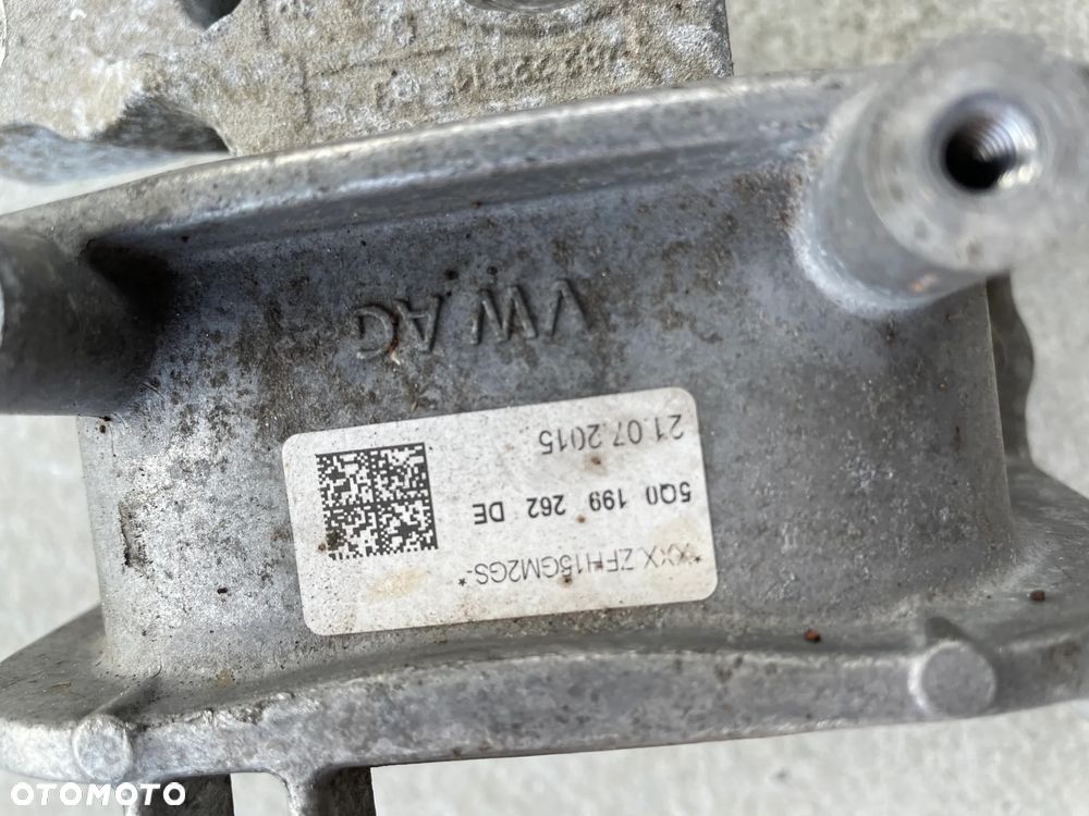ŁAPA SILNIKA VOLKSWAGEN GOLF VII 1.6 TDI   5Q0199262 DE - 1