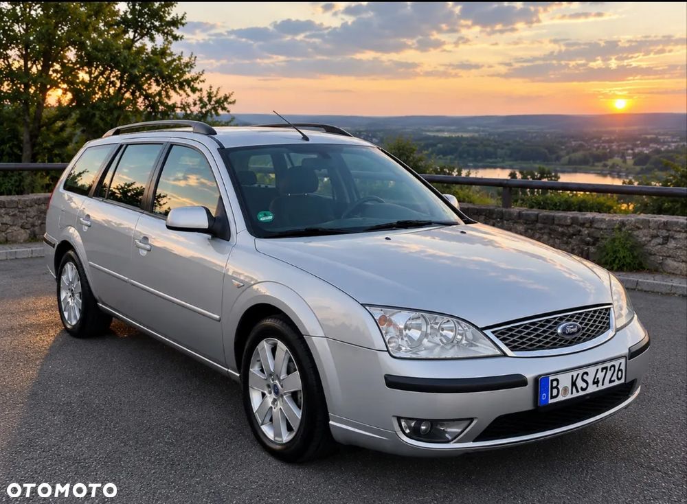 Ford Mondeo 1.8 Ghia - 2
