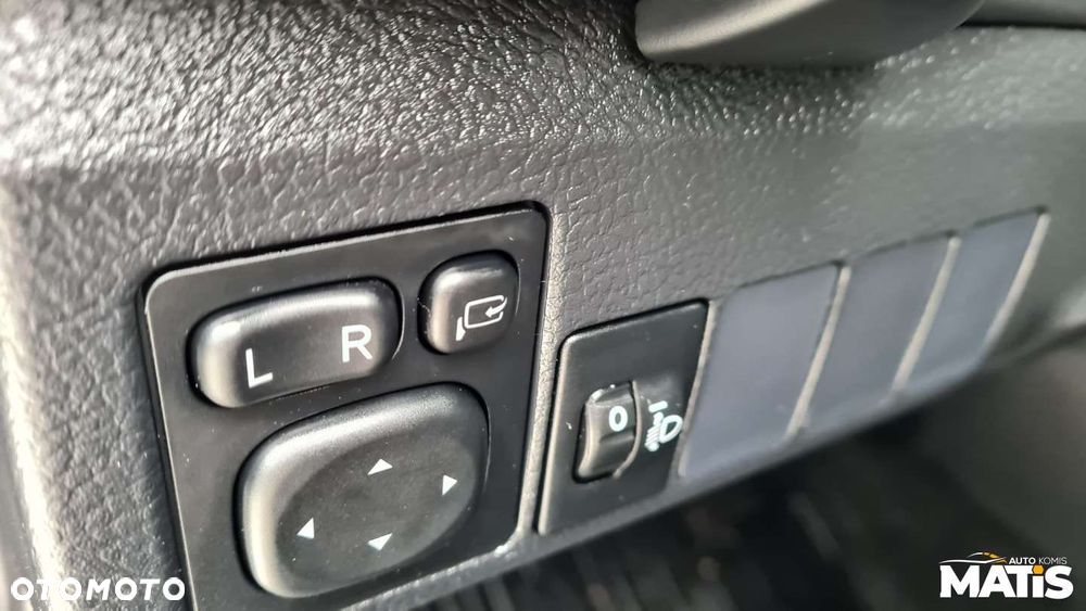 Toyota Auris - 22