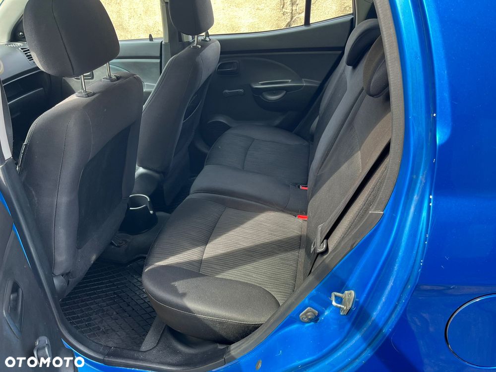 Kia Picanto - 4