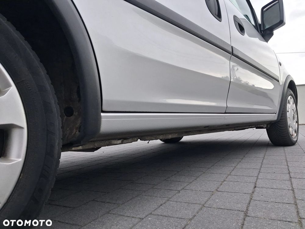 Opel Combo - 19
