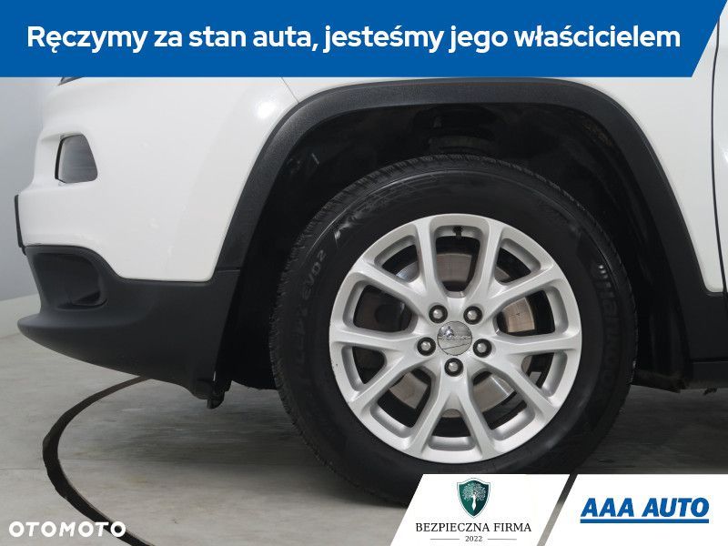 Jeep Cherokee - 17