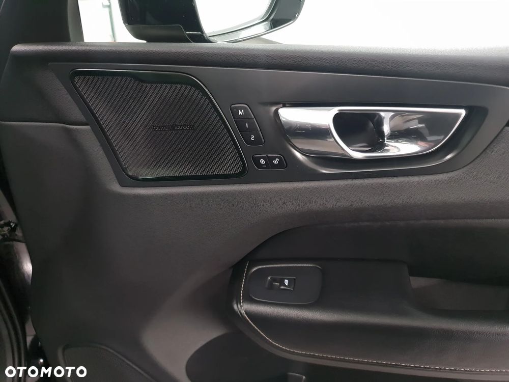 Volvo XC 60 D4 Geartronic Inscription - 16