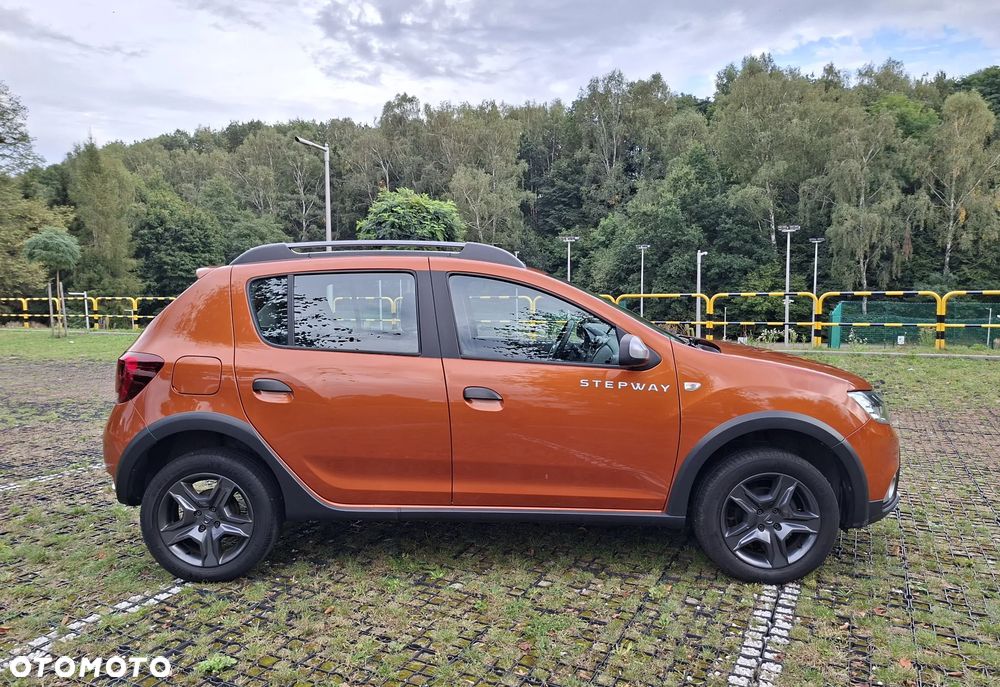 Dacia Sandero Stepway 0.9 TCe Laureate S&S - 10