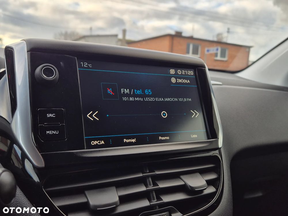 Peugeot 2008 BlueHDi FAP 120 STOP & START Allure - 22