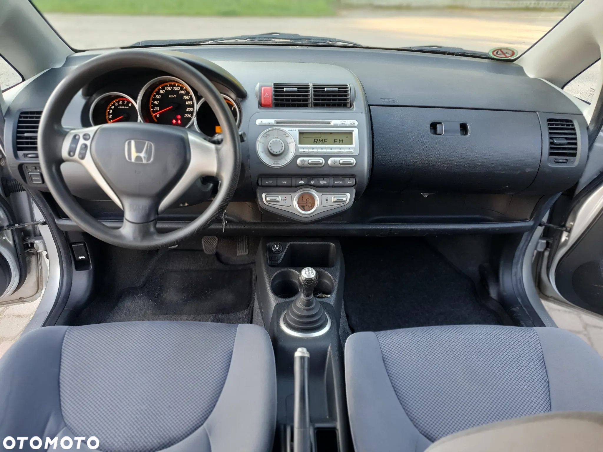 Honda Jazz 1.4 LS - 19