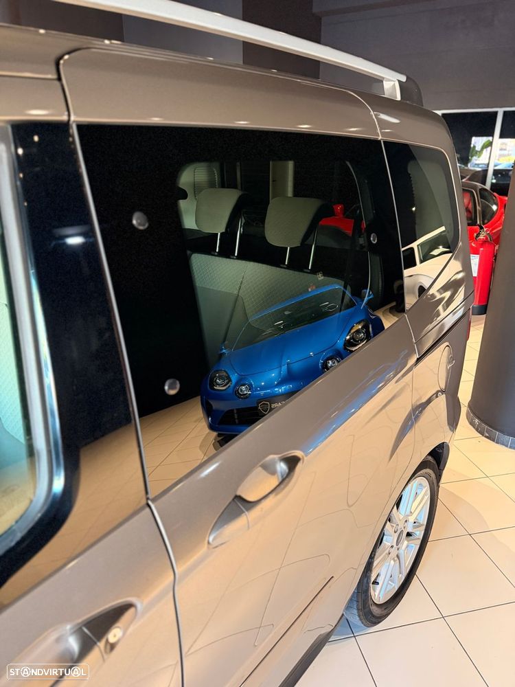 Ford Tourneo Courier 1.0 EcoBoost Titanium - 10
